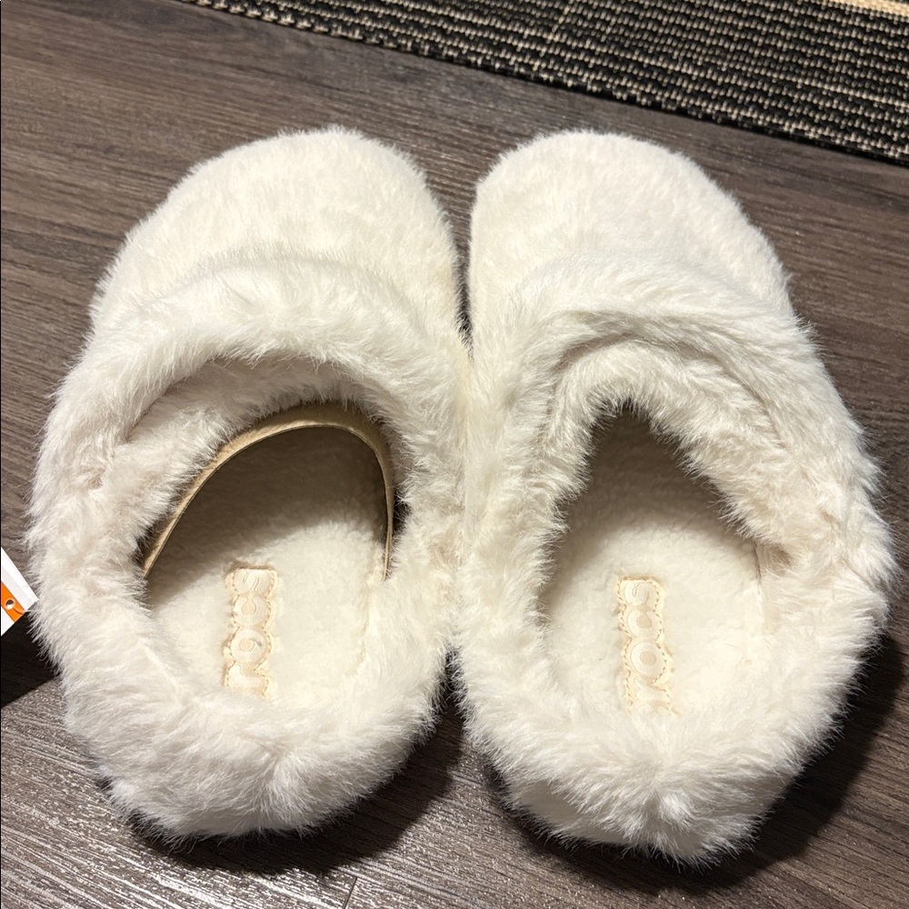 NWT Crocs Classic Cozzzy Luxe Slippers- W 11, M 9 - Picture 3 of 5